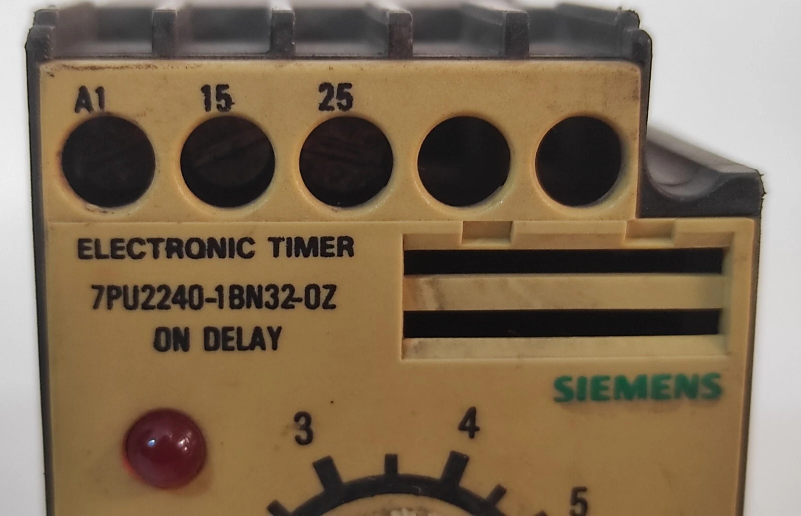 admin/uploads/uploads/Siemens 7PU2240-1BN32-OZ Electric Timer_7.webp